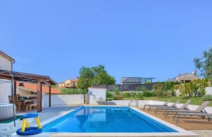 Villa John